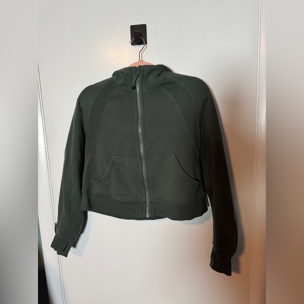 Lululemon full zip scuba